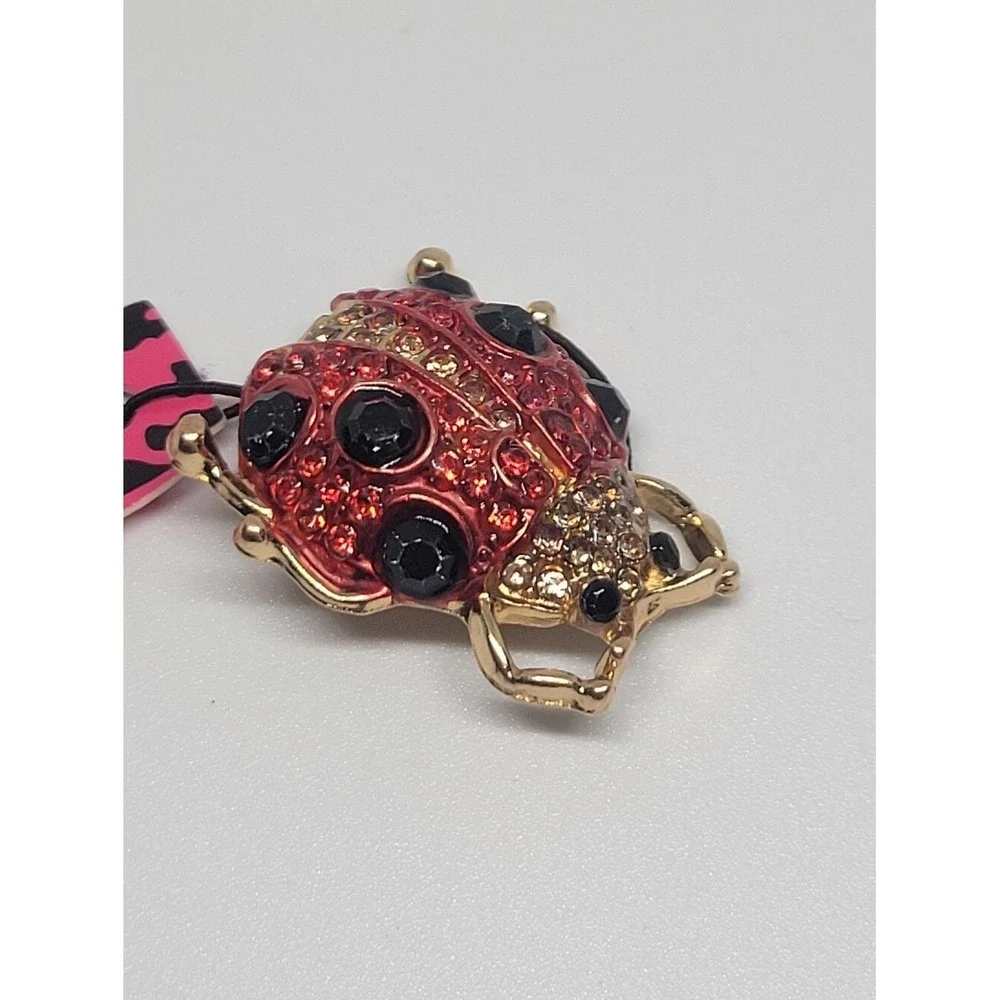 Betsey Johnson Red Crystal Ladybug Brooch Pin Gold Tone Pave Rhinestone New